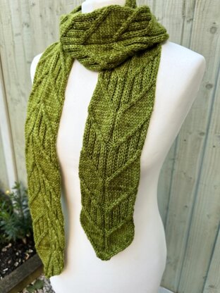 Tremolo Scarf
