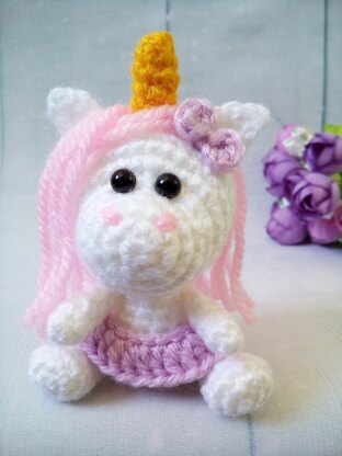 227 Little Unicorn with a Flower House