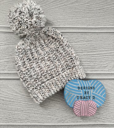 Quinn Baby sweater and Hat 18"-22" chest size