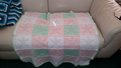 Baby girl's blanket