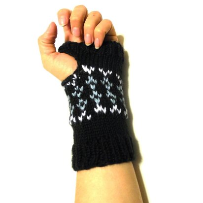 Simple Isles: Fingerless Glove with Fair Isle