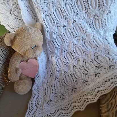JKS061 lace baby shawl