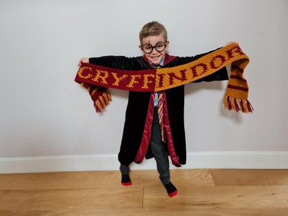 Harry Potter C2C Scarf Gryffindor, Slytherin etc