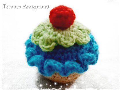 Crochet pattern cupcake