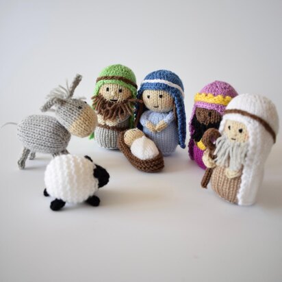 A Child Is Born Nativity Set - knitting pattern