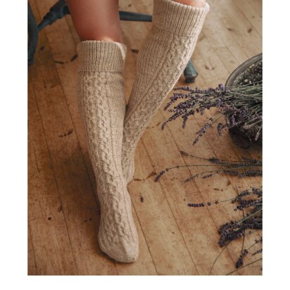 Dolce Cable Socks in Novita Nalle - Downloadable PDF