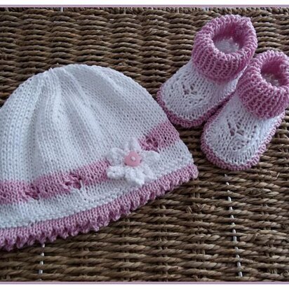 Beanie Hat & Bootee Set