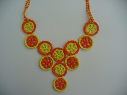 Round Flower Motifs Crochet Necklace