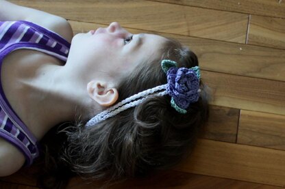 Double Strand Headband with Roses and Leaves