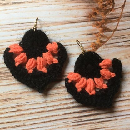 125. Halloween earrings