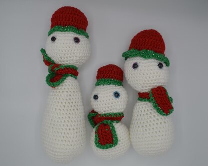 Arctic No Nose Snowman Family