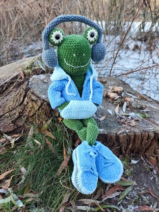 Crochet pattern Frog + crochet all clothes