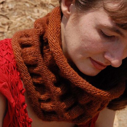 Tamarind Cowl