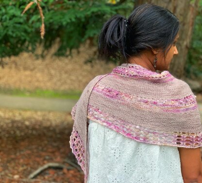 Rose Bed Shawl