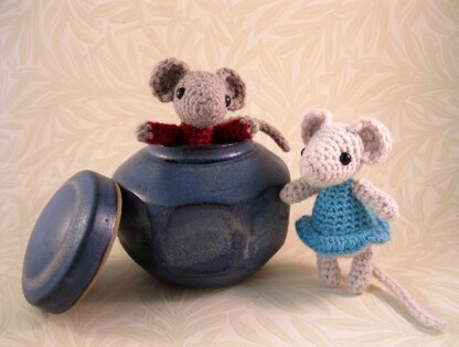 Wee Mousie Amigurumi