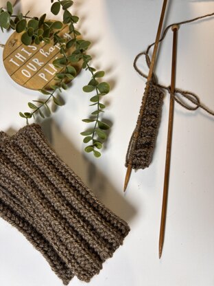 Cowl / Neckwarmer and Fingerless Gloves Set