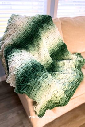 Basket Weave Chunky Evergreen Throw