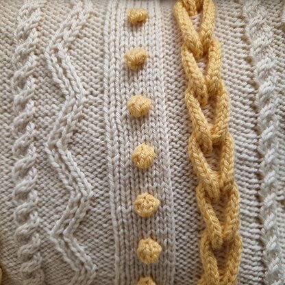 Persinette Cable Cushion