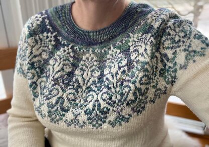 Baroque Pullover