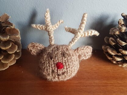 Little Knitted Reindeer