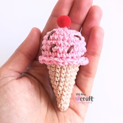 Little Ice Cream Amigurumi Crochet Pattern