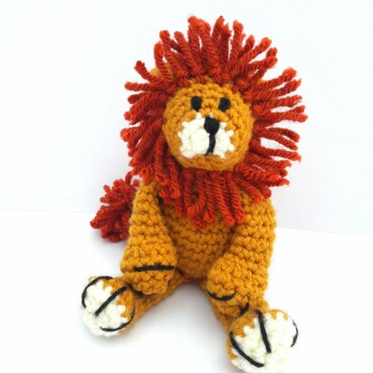 Baby Lion in Stylecraft Special Chunky - 516 - Leaflet