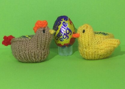 Hen and Chick Creme Egg Cover