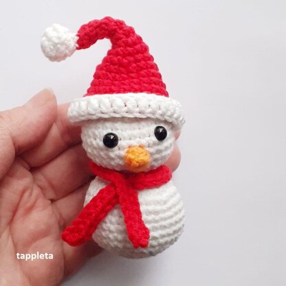 Mini Santa hat crochet pattern, Santa Claus amigurumi hat ornament, crochet pattern santa hat for doll, Christmas ornament