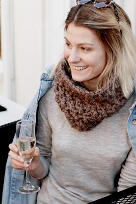 Rocky Coast Cowl