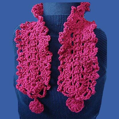 Cranberry Ruffled Cowl