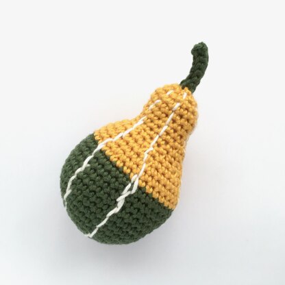 Bi-coloured Pear Gourd 2