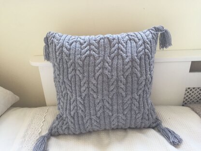 Aran Trellis Cable Cushion