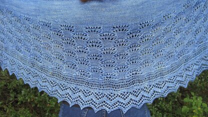 Pitlochry Long Wingspan Shawl