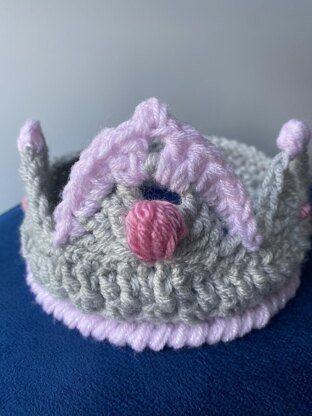 Royal Crochet Tiara