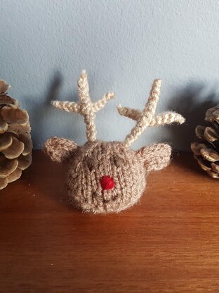 Little Knitted Reindeer