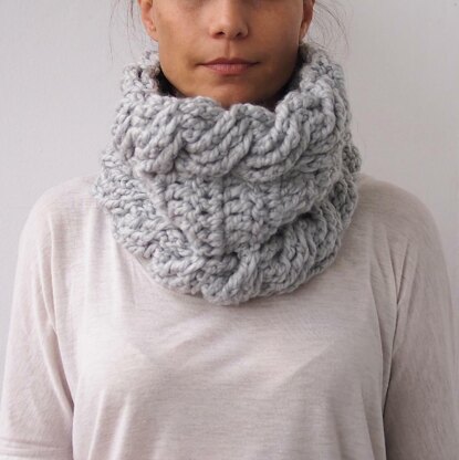 Very  winter cable cowl