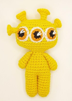 Alien amigurumi 7