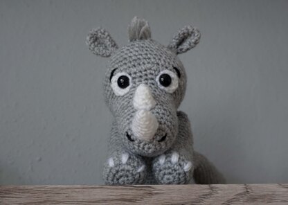 Crochet Pattern for the Amigurumi Rhino Nelli!