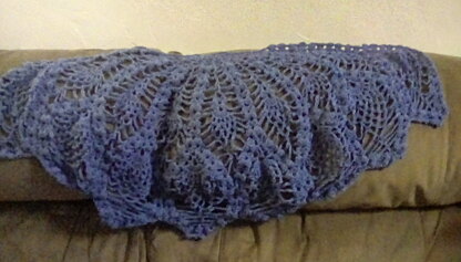 Pineapple peacock shawl