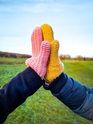 Woven Willow Mittens