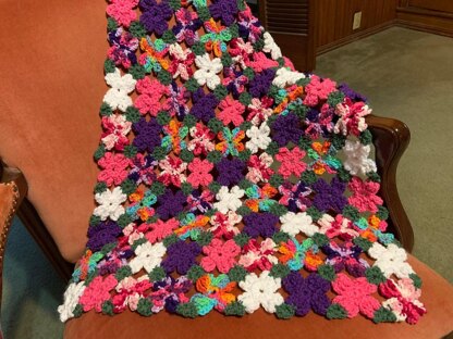 Mae's Flower Garden Afghan