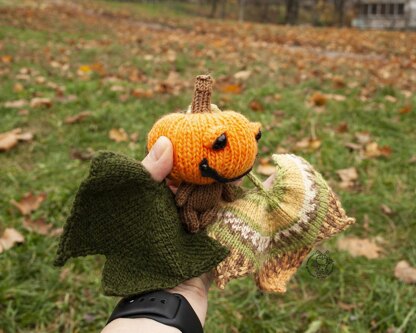 Mini Pumpkin doll