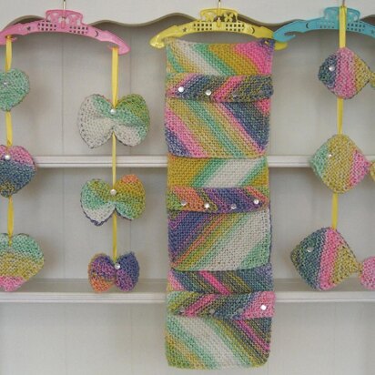 Nursery Tidy & Mobiles (allsquareknits) - knitting pattern
