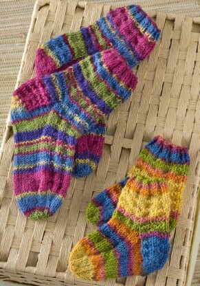 Colorful Knit Kids' Socks in Red Heart Heart & Sole - WR1862
