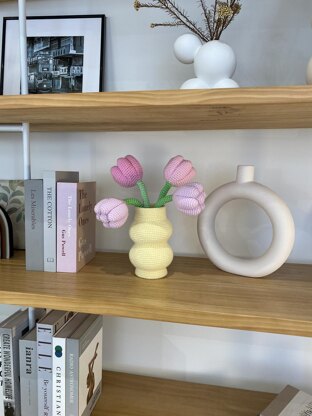 Bubble Vase and Blooms