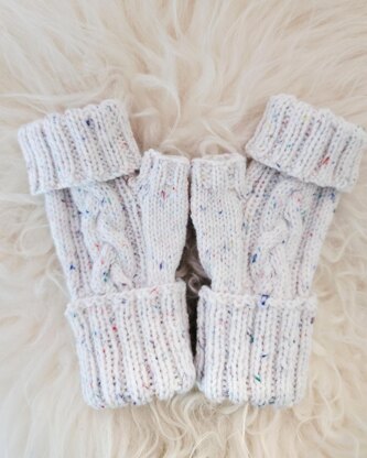 Ande Fingerless Gloves