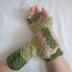 Irish Moss Cabled Mitts