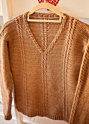 Cable V-neck Sweater