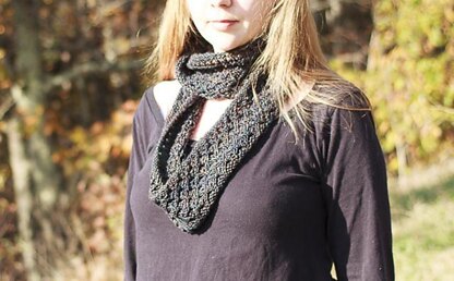 Appalachia Lace Cowl