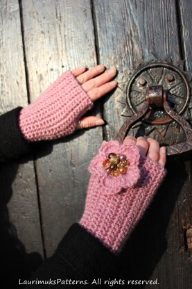 Flower mittens